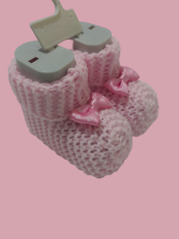 Crochet baby shoes